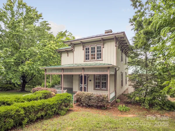 $525,000 | 1120 North College, Mount Pleasant, NC 28124