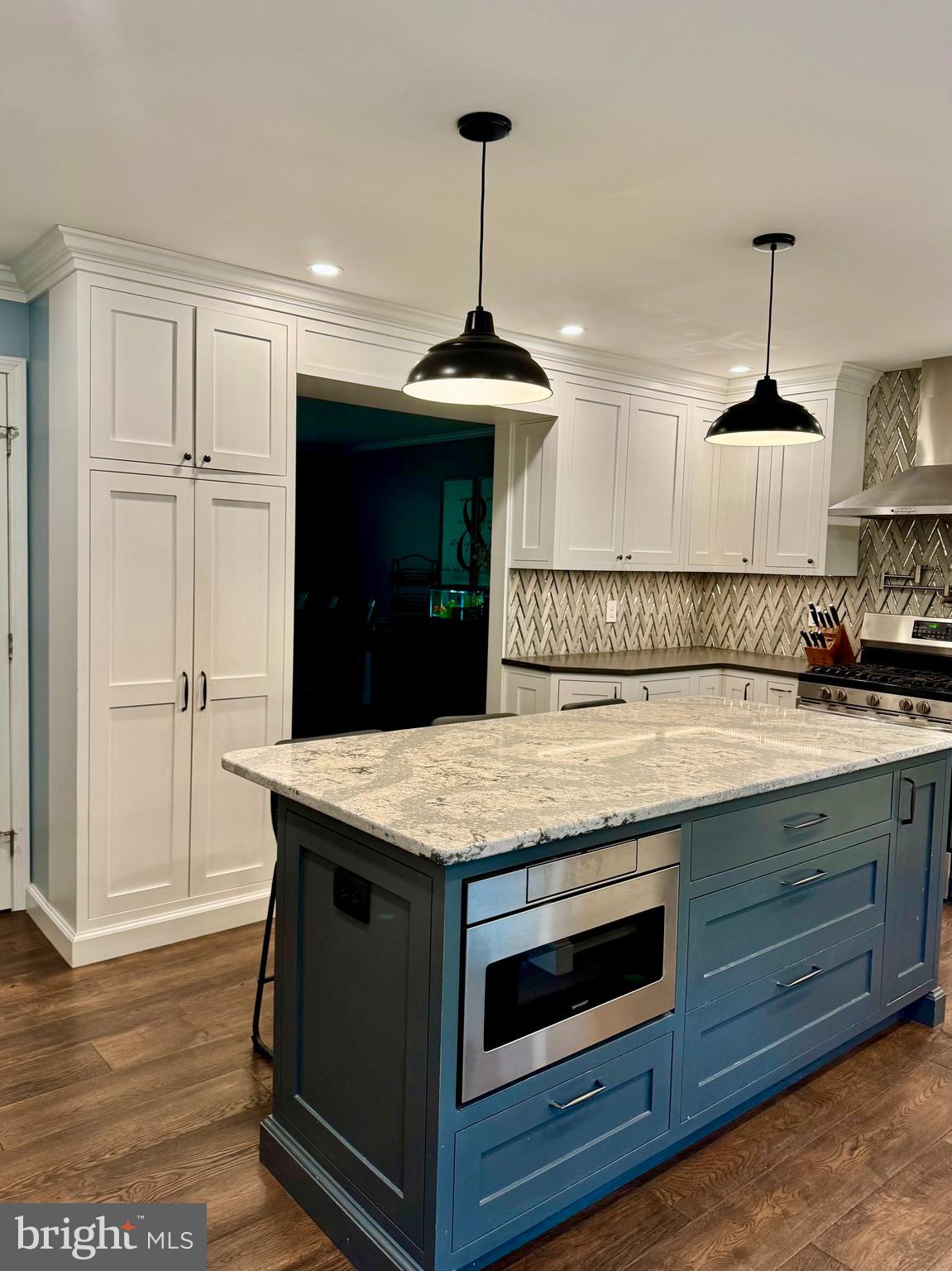 830 Pinehurst Road York, PA 17402 - Photo 4 of 11 Gallery Image 4