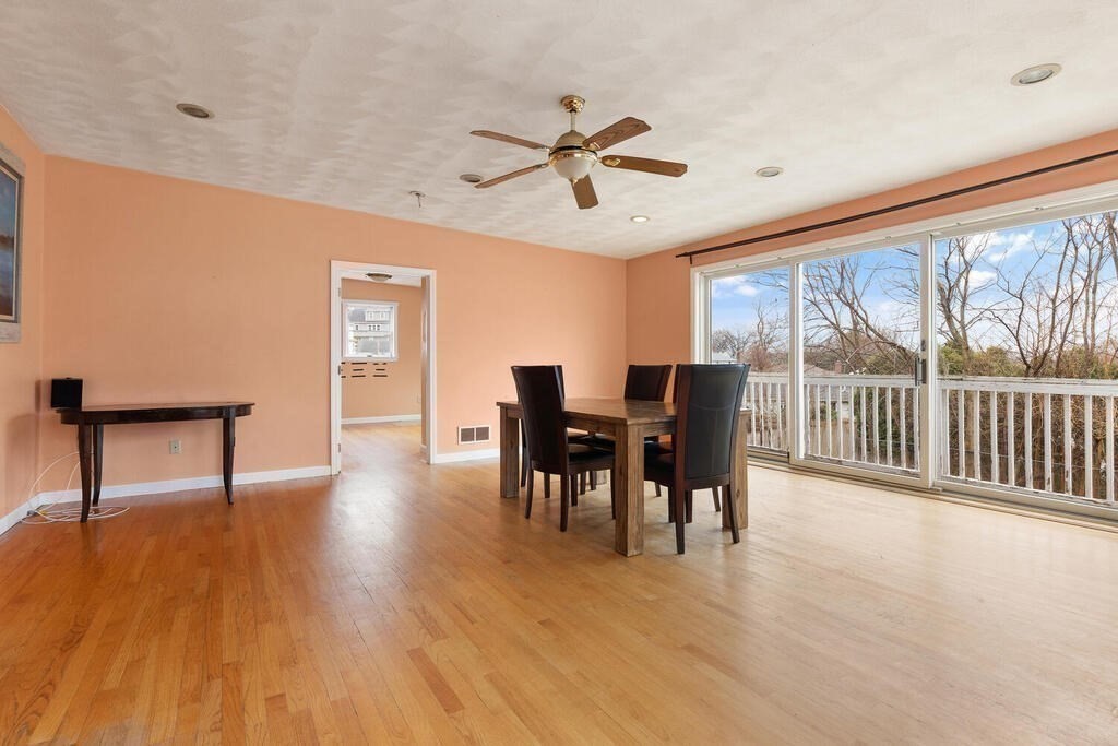127 Fulton Spring Road Medford, MA 02155 - Photo 10 of 34