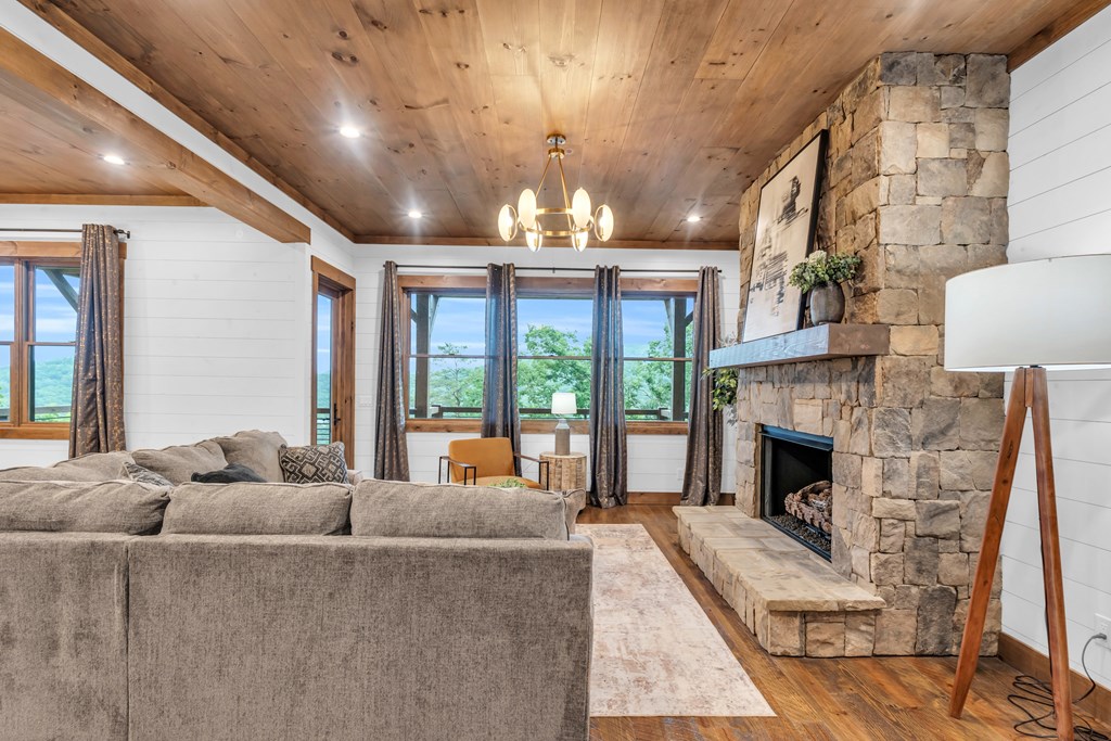 601 Overlook Drive Blue Ridge, GA 30513 - Photo 46 of 69