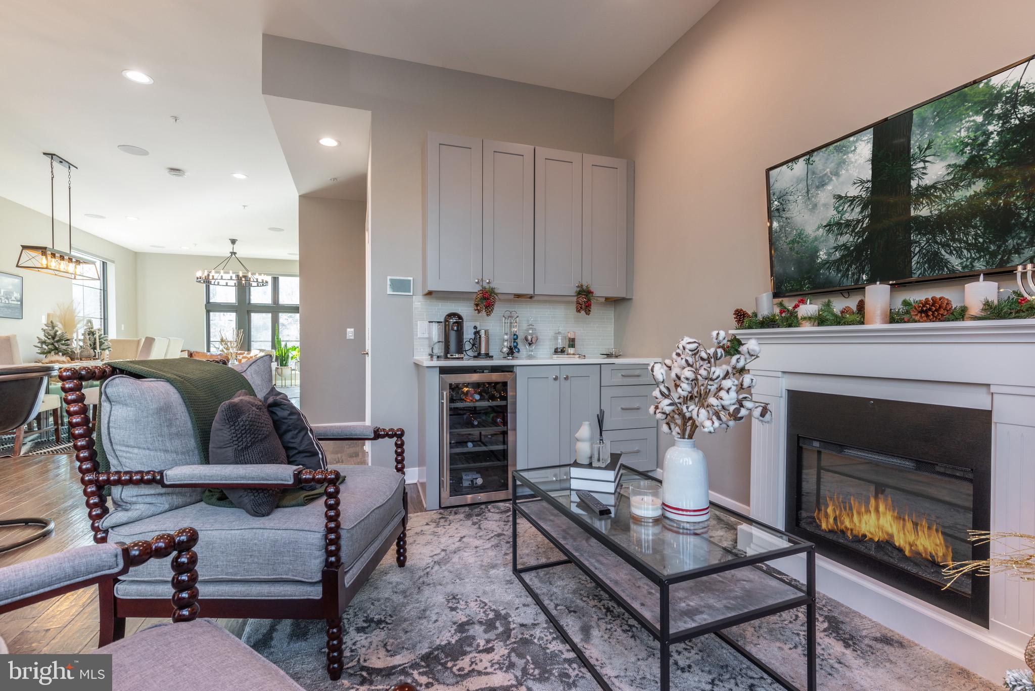 4578 Riverside Way Philadelphia, PA 19127 - Photo 18 of 60