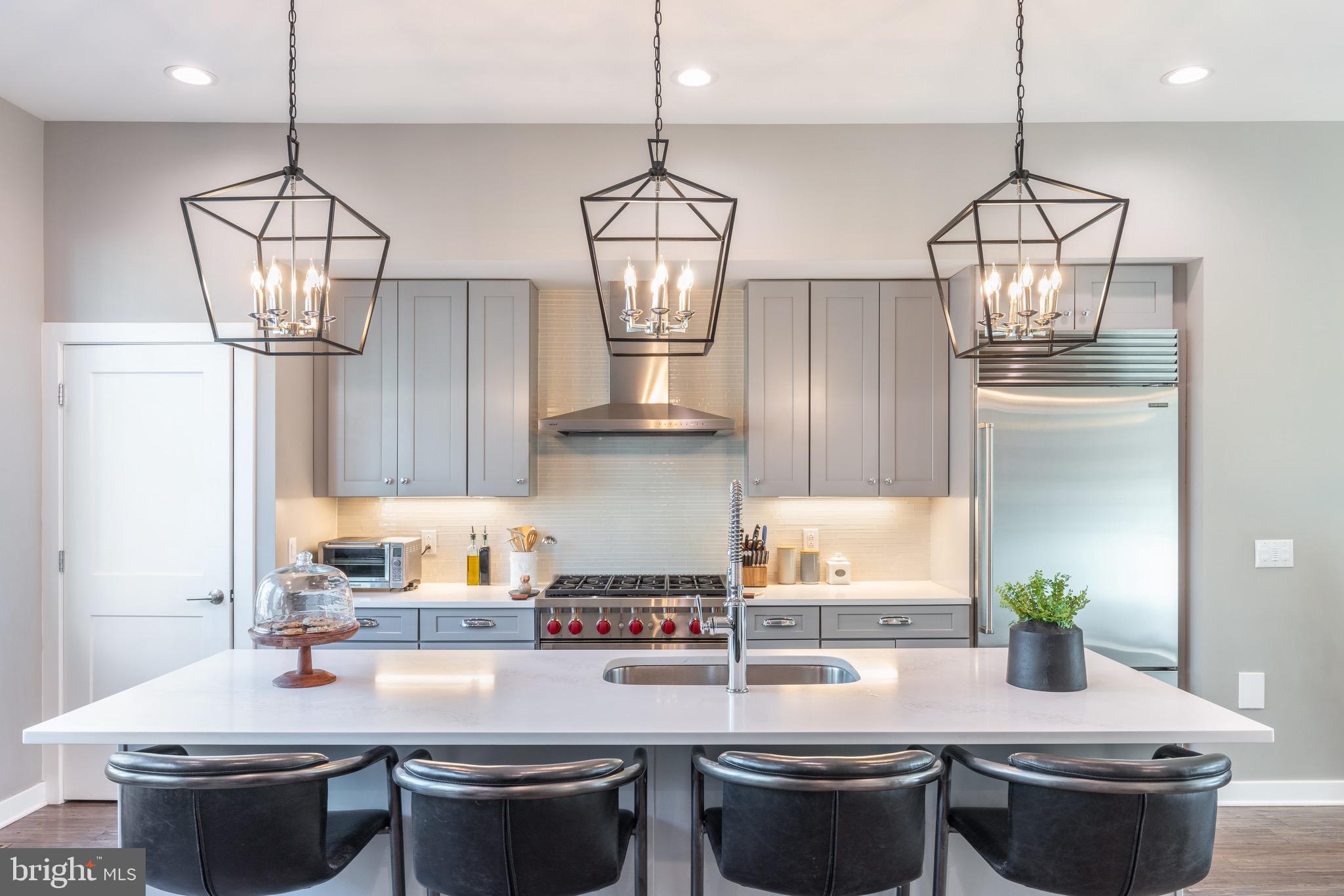 4578 Riverside Way Philadelphia, PA 19127 - Photo 19 of 60