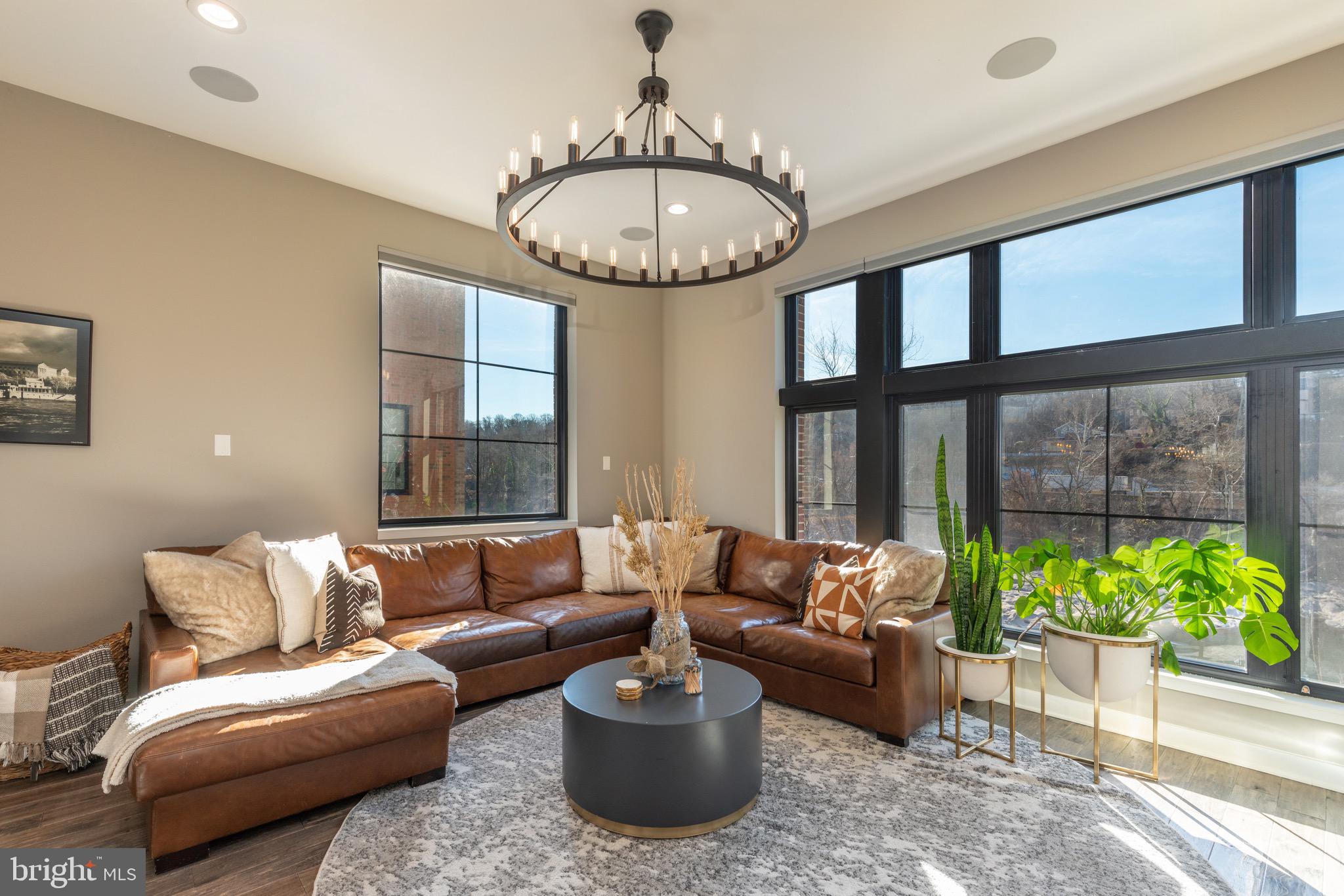 4578 Riverside Way Philadelphia, PA 19127 - Photo 24 of 60