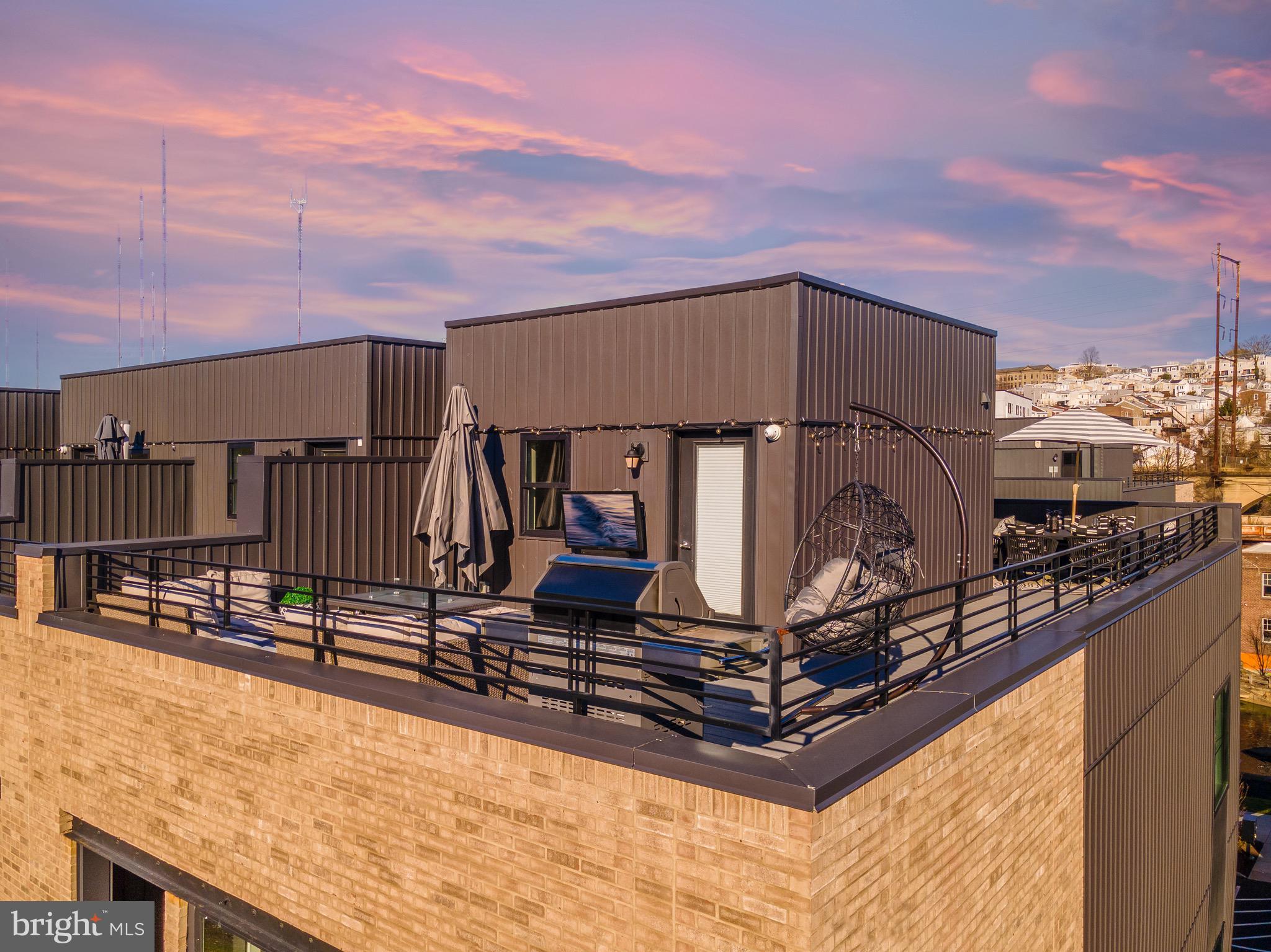 4578 Riverside Way Philadelphia, PA 19127 - Photo 5 of 60