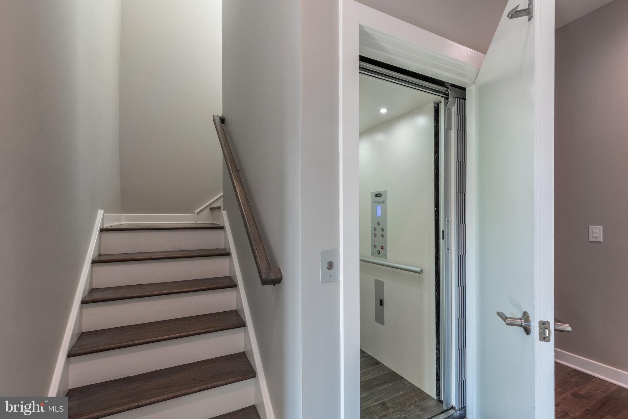 4578 Riverside Way Philadelphia, PA 19127 - Photo 44 of 60