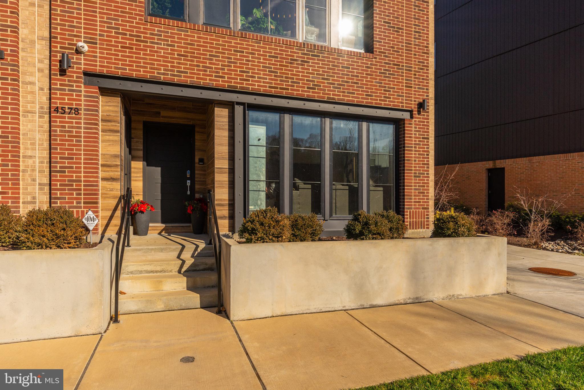 4578 Riverside Way Philadelphia, PA 19127 - Photo 51 of 60