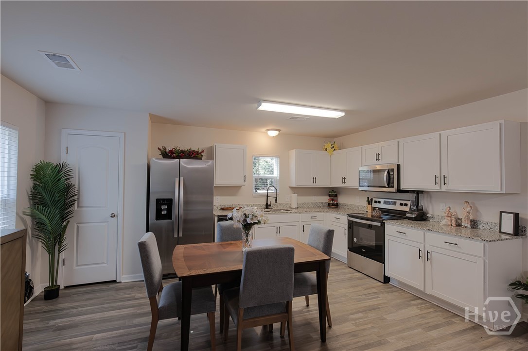 137 Sunrise Circle Midway, GA 31320 - Photo 13 of 36