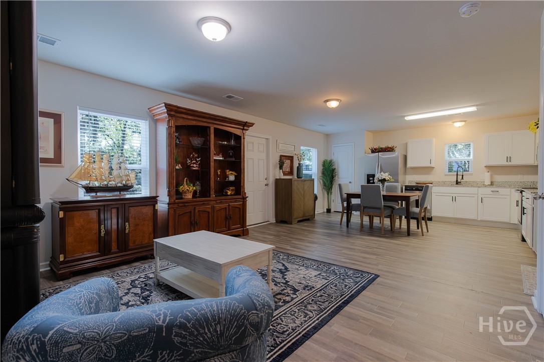 137 Sunrise Circle Midway, GA 31320 - Photo 10 of 36