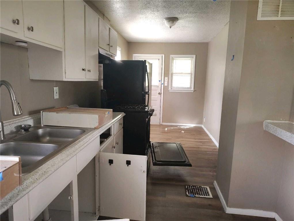 10816 East 27th Street Independence, MO 64052 - Photo 12 of 24