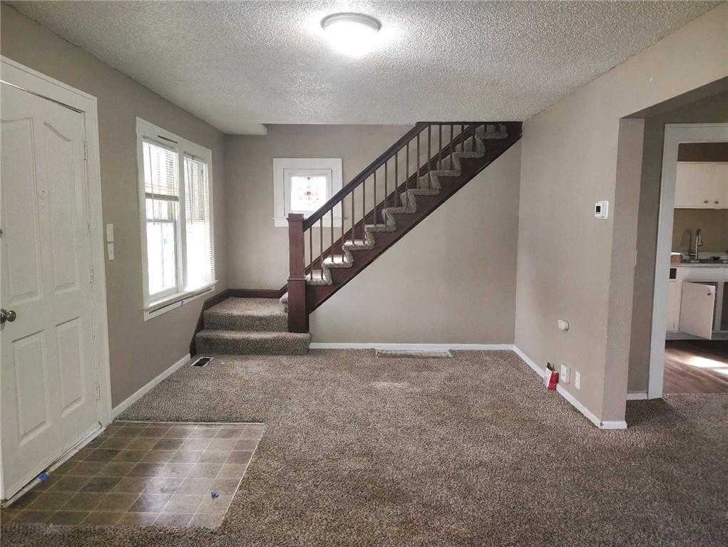 10816 East 27th Street Independence, MO 64052 - Photo 7 of 24