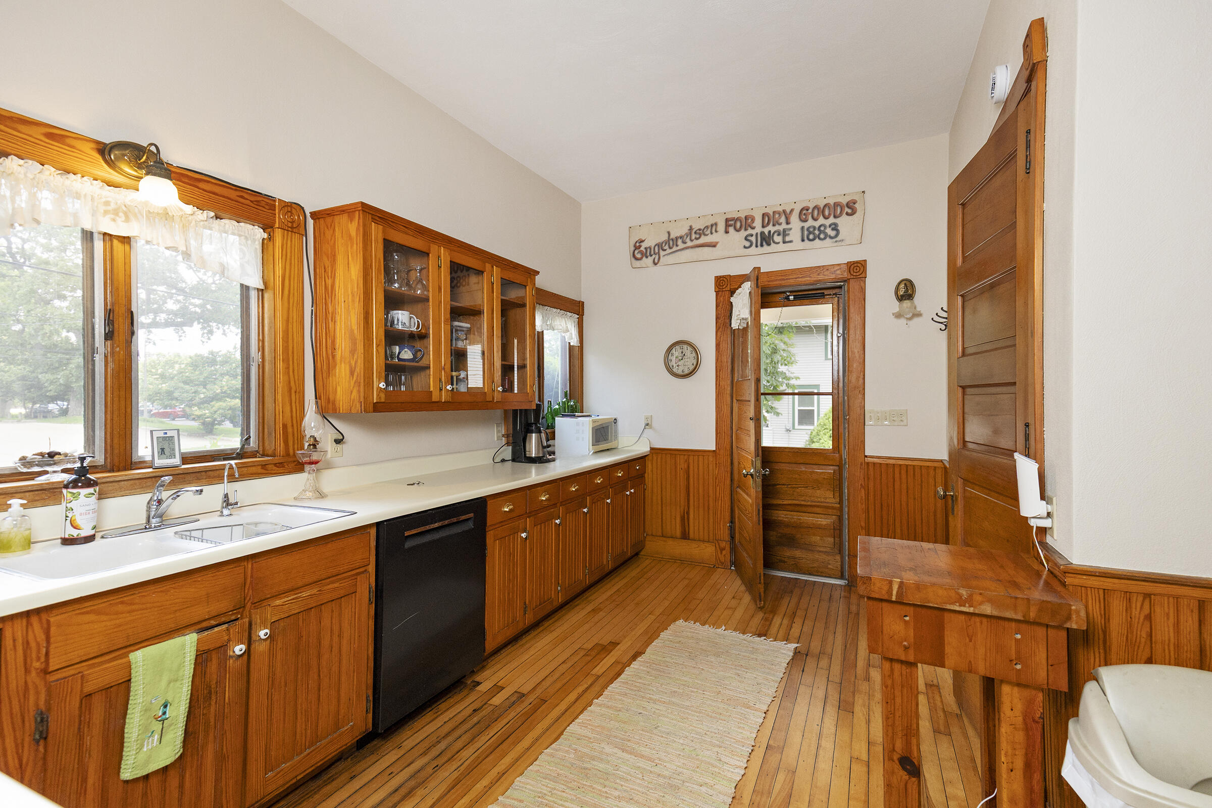 622 West Main Street Whitewater, WI 53190 - Photo 9 of 53 victoria_19
