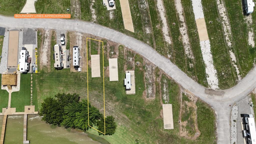 5136 Peninsula Road Kerens, TX 75144 - Photo 7 of 40 Overhead view with lot boundaries highlighted.