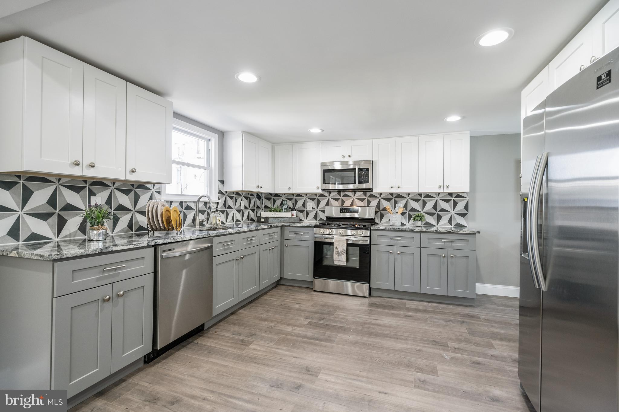 1707 Earhart Road Baltimore, MD 21221 - Photo 10 of 34 Gallery Image 10