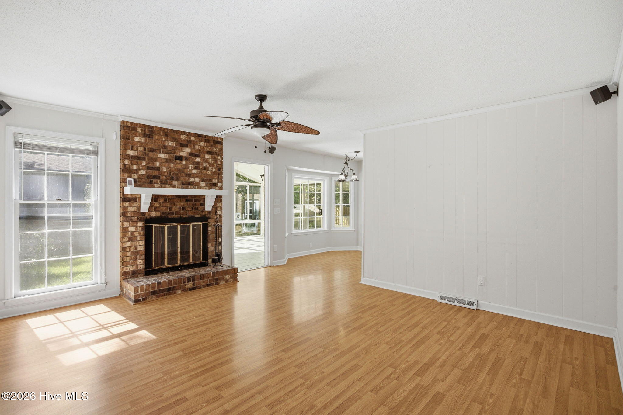 306 West Blackbeard Road Wilmington, NC 28409 - Photo 20 of 53