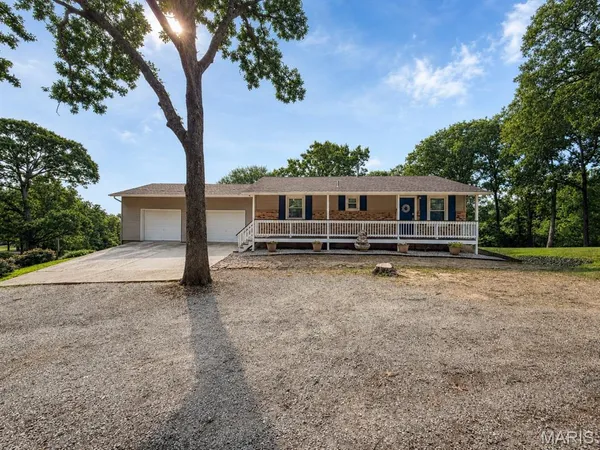 $330,000 | 2244 Henson Farm Road, Festus, MO 63028
