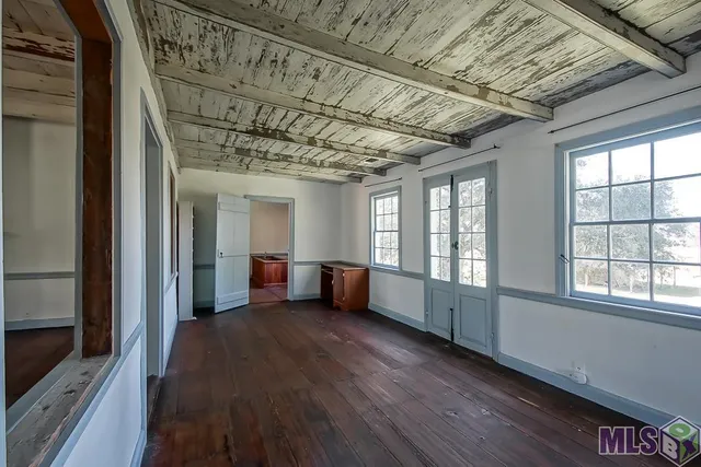 $1,500,000 | 13987 Chenal Road, Jarreau, LA 70749