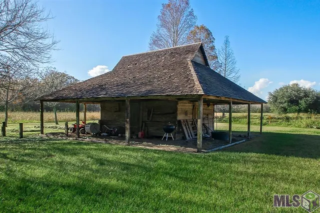 $1,500,000 | 13987 Chenal Road, Jarreau, LA 70749