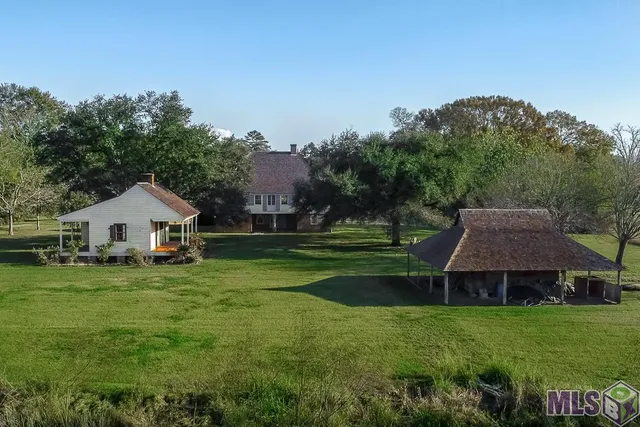 $1,500,000 | 13987 Chenal Road, Jarreau, LA 70749