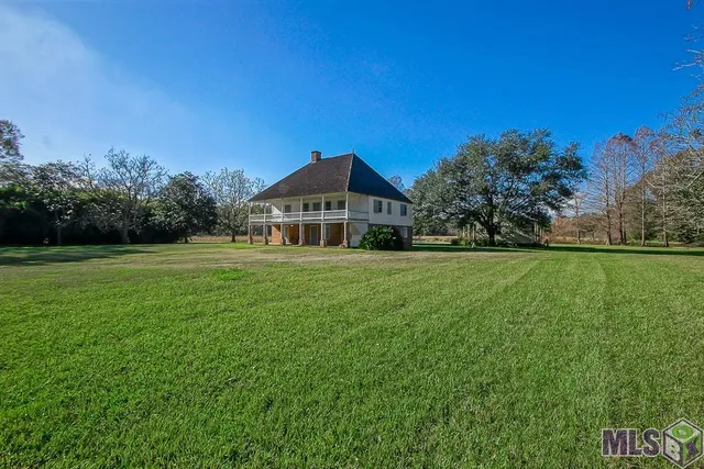 $1,500,000 | 13987 Chenal Road, Jarreau, LA 70749