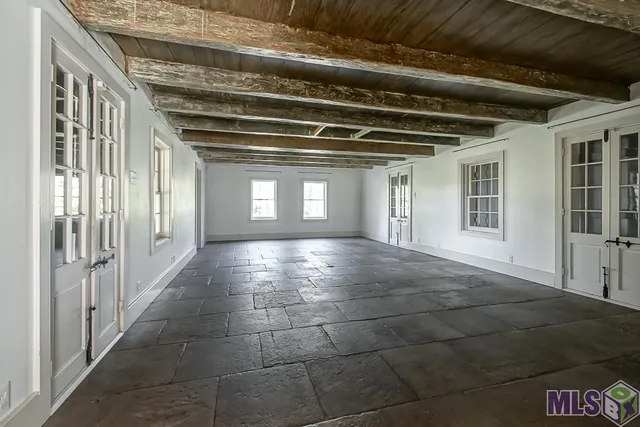 $1,500,000 | 13987 Chenal Road, Jarreau, LA 70749