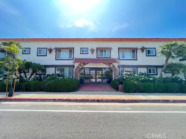 $2,195 | 2115 Placentia Avenue, Unit 24, Costa Mesa, CA 92627