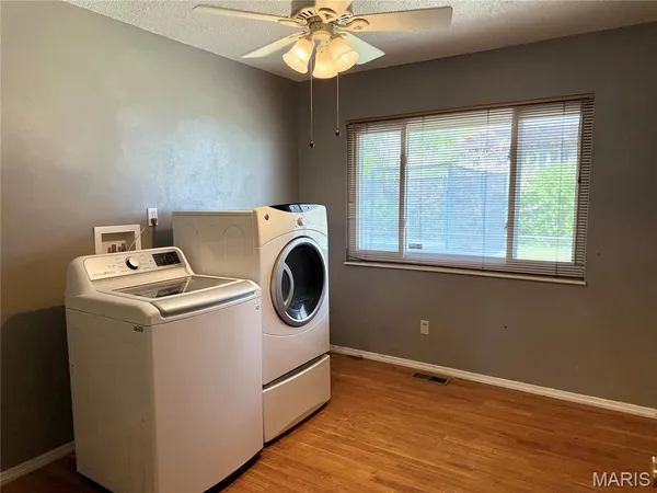 $164,000 | 2210 Spoonwood Drive, Florissant, MO 63033