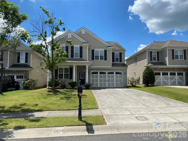 $2,800 | 6512 Manitoba Lane, Charlotte, NC 28277
