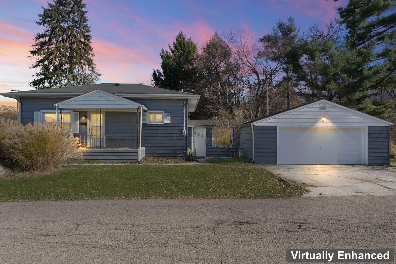101 Summit Street Newark, OH 43055 - Photo 2 of 29 Front Night