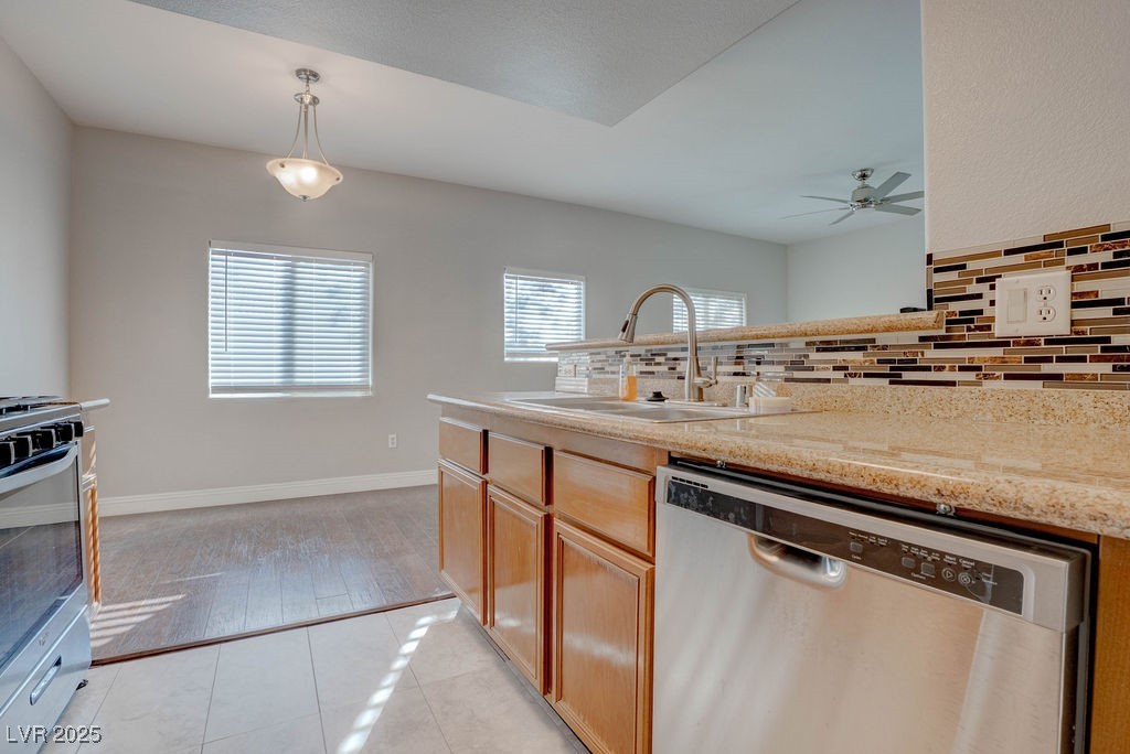 7701 West Robindale Road, Unit 247 Las Vegas, NV 89113 - Photo 11 of 32