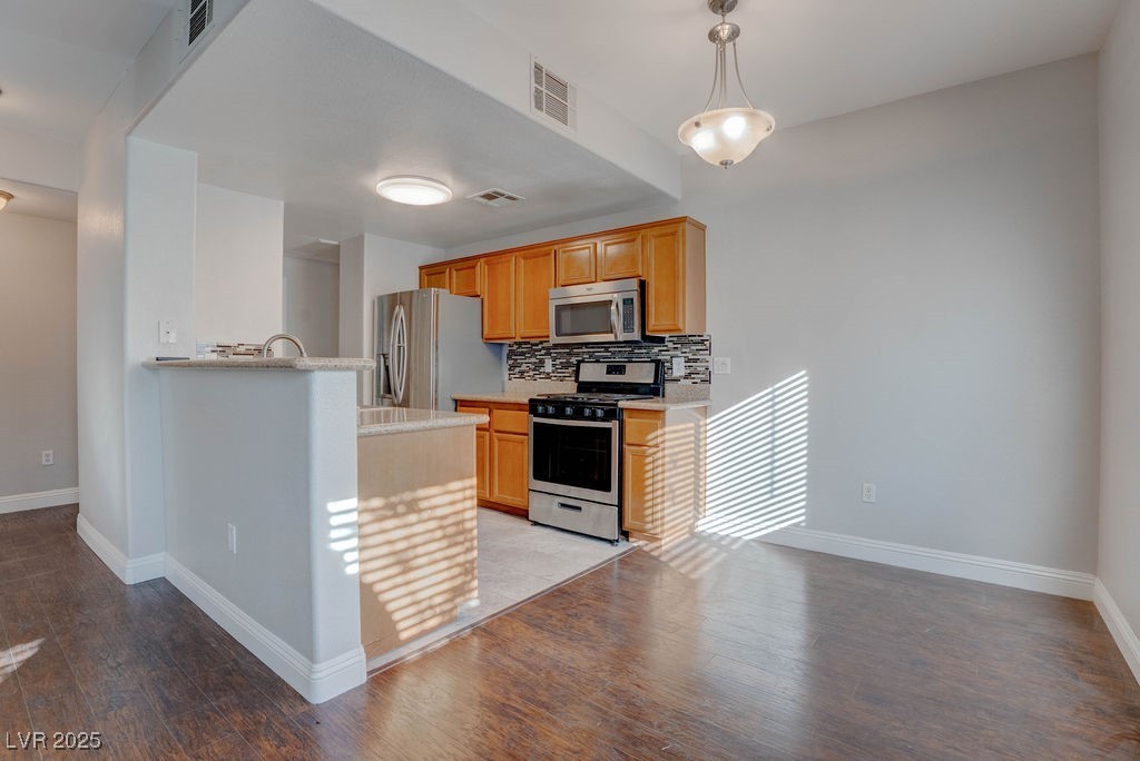 7701 West Robindale Road, Unit 247 Las Vegas, NV 89113 - Photo 6 of 32