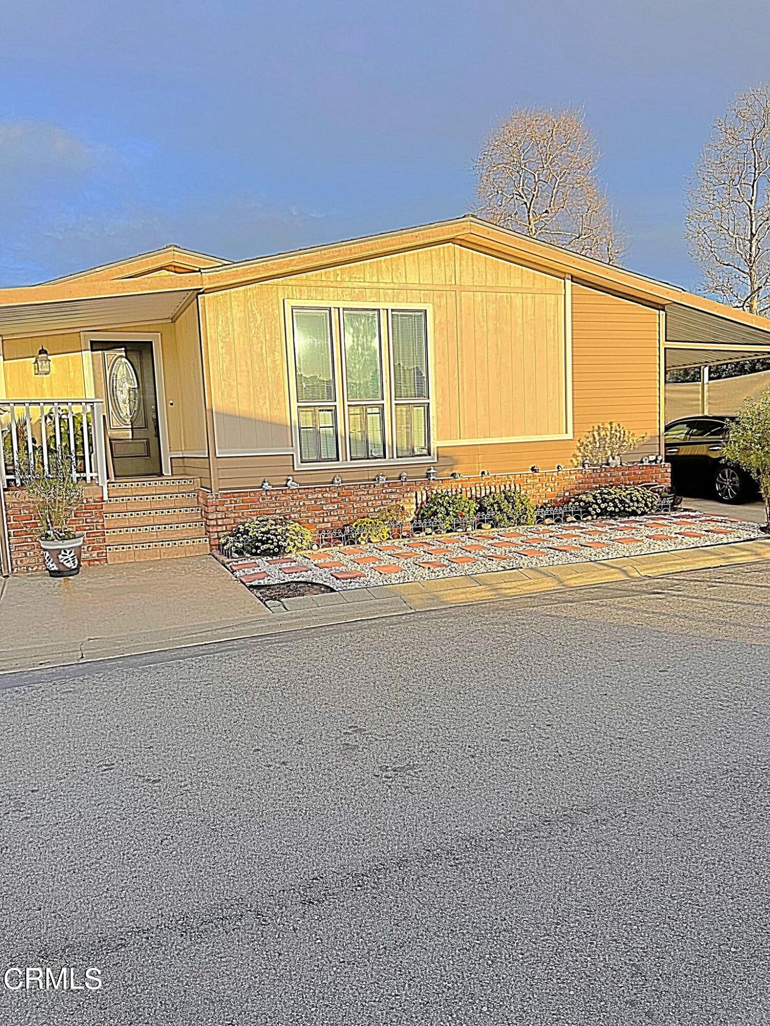 2510 Elderberry Drive, Unit 60 Oxnard, CA 93036 - Photo 2 of 37 a view of an empty room with a window