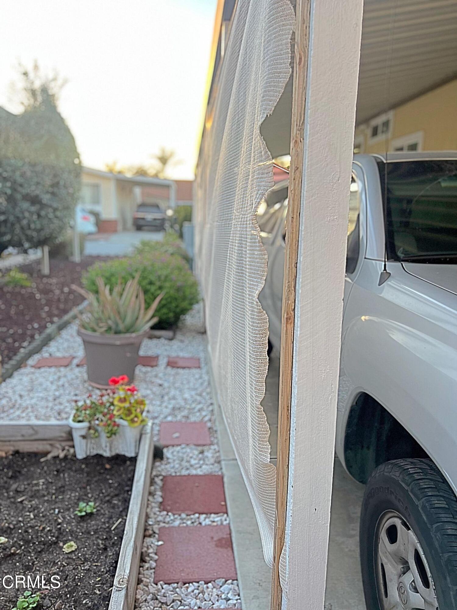 2510 Elderberry Drive, Unit 60 Oxnard, CA 93036 - Photo 29 of 37 a view of a porch with furniture