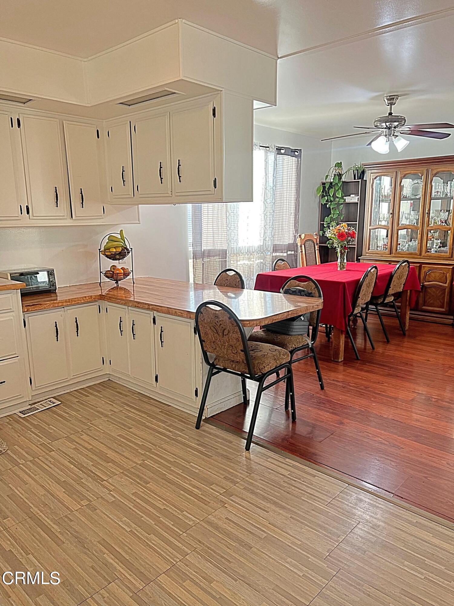 2510 Elderberry Drive, Unit 60 Oxnard, CA 93036 - Photo 6 of 37 a living room with furniture and wooden floor