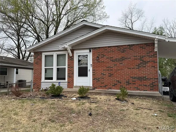 $174,900 | 1618 Boardwalk Avenue, Florissant, MO 63031