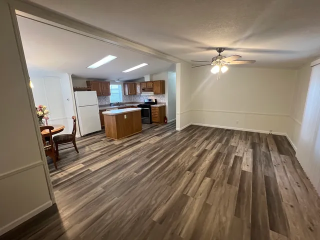 $135,000 | 22550 Woodside Drive, Channahon, IL 60410