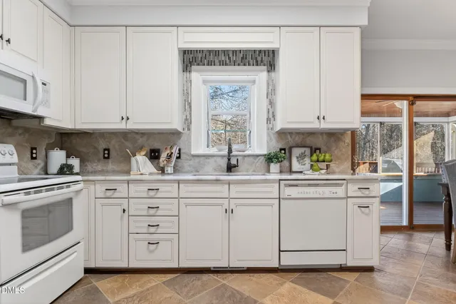 $569,998 | 716 Bonhurst Drive, Holly Springs, NC 27540