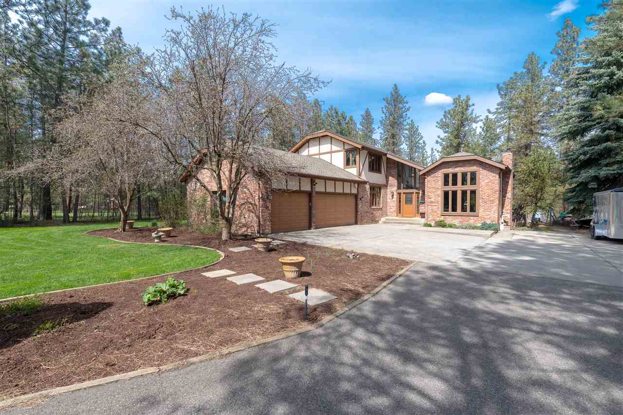 8618 West Rutter Parkway Spokane, WA 99208 - Photo 3 of 20