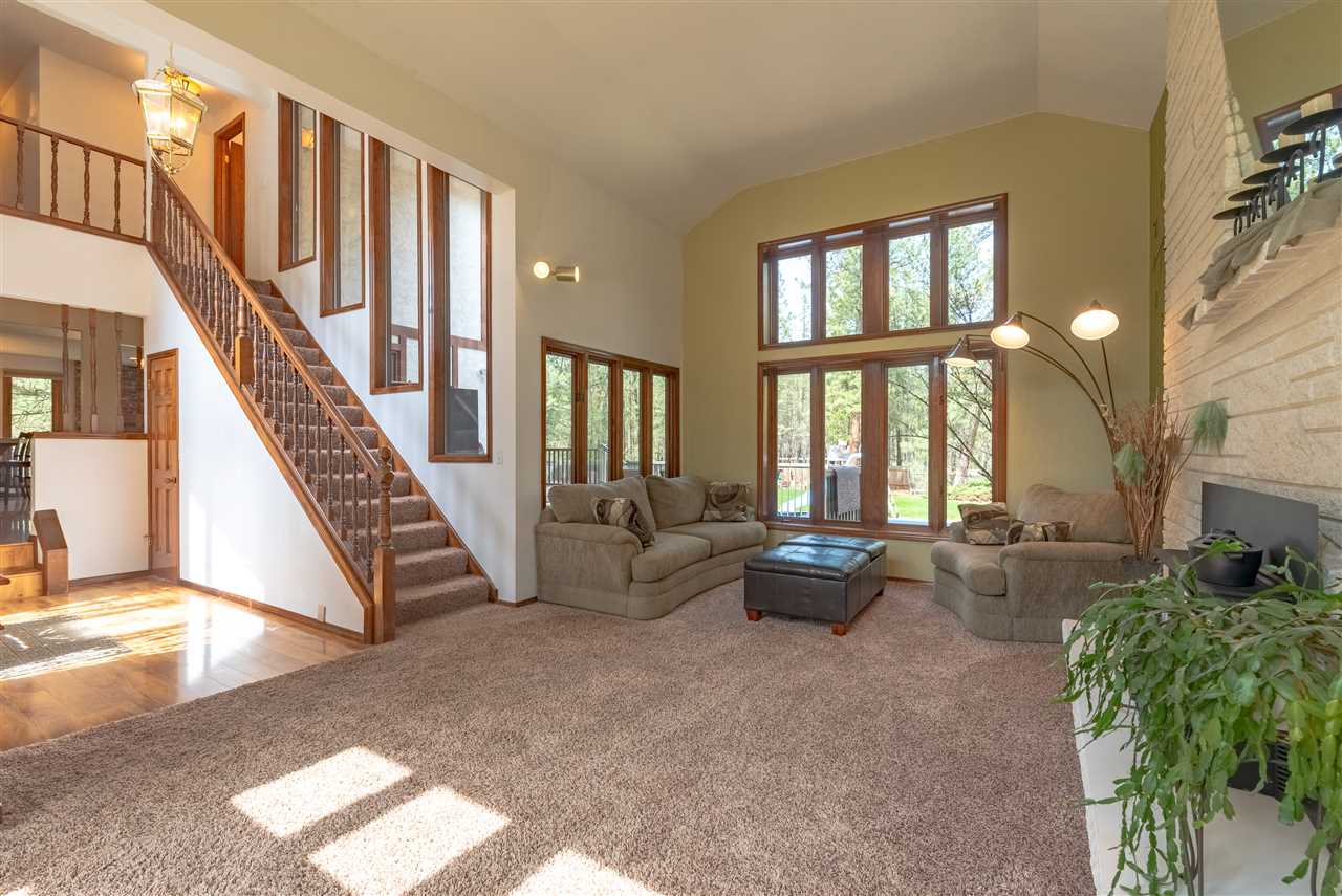 8618 West Rutter Parkway Spokane, WA 99208 - Photo 6 of 20