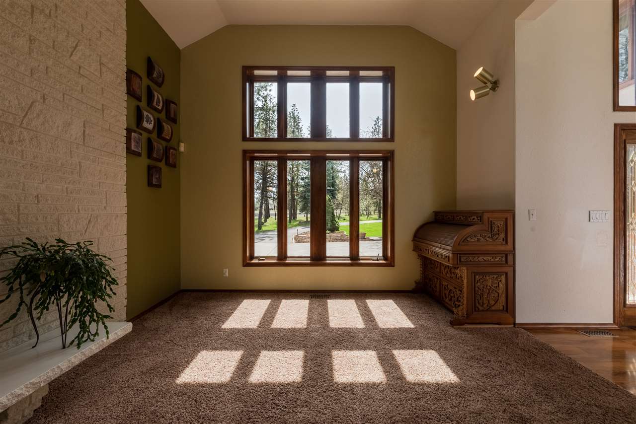 8618 West Rutter Parkway Spokane, WA 99208 - Photo 7 of 20