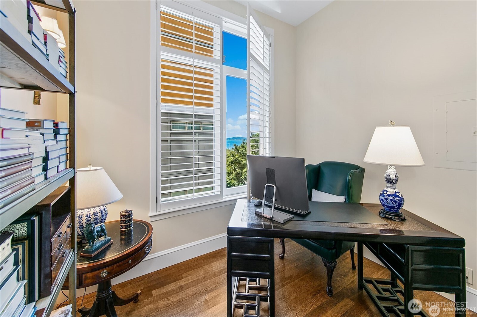 2801 1st Avenue, Unit 113 Seattle, WA 98121 - Photo 27 of 38