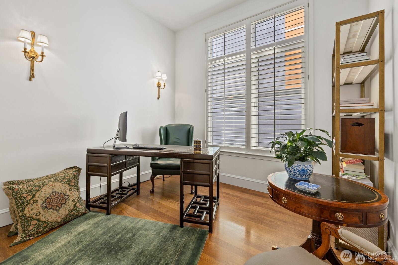 2801 1st Avenue, Unit 113 Seattle, WA 98121 - Photo 28 of 38