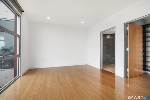 $769,000 | 33 North Water Street, Unit 607, Norwalk, CT 06854