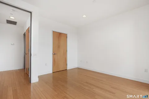 $769,000 | 33 North Water Street, Unit 607, Norwalk, CT 06854