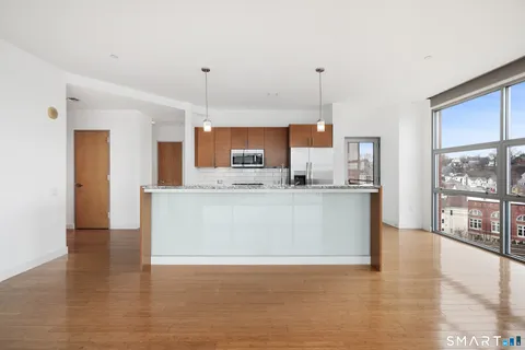 $769,000 | 33 North Water Street, Unit 607, Norwalk, CT 06854