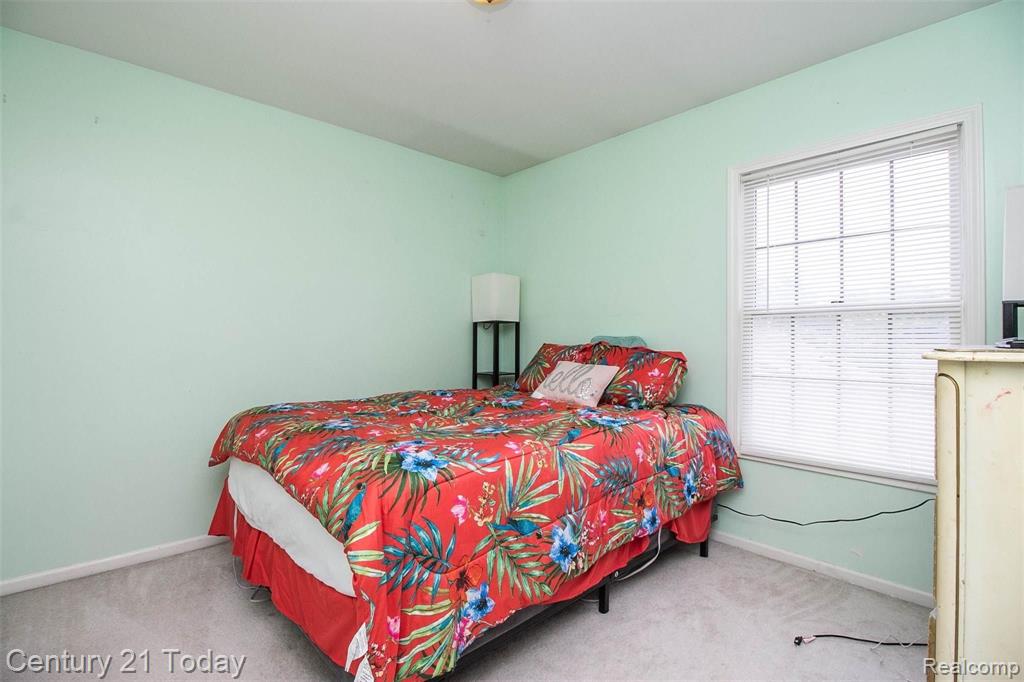 19180 West Eleven Mile Road, Unit 1 Lathrup Village, MI 48076 - Photo 13 of 18