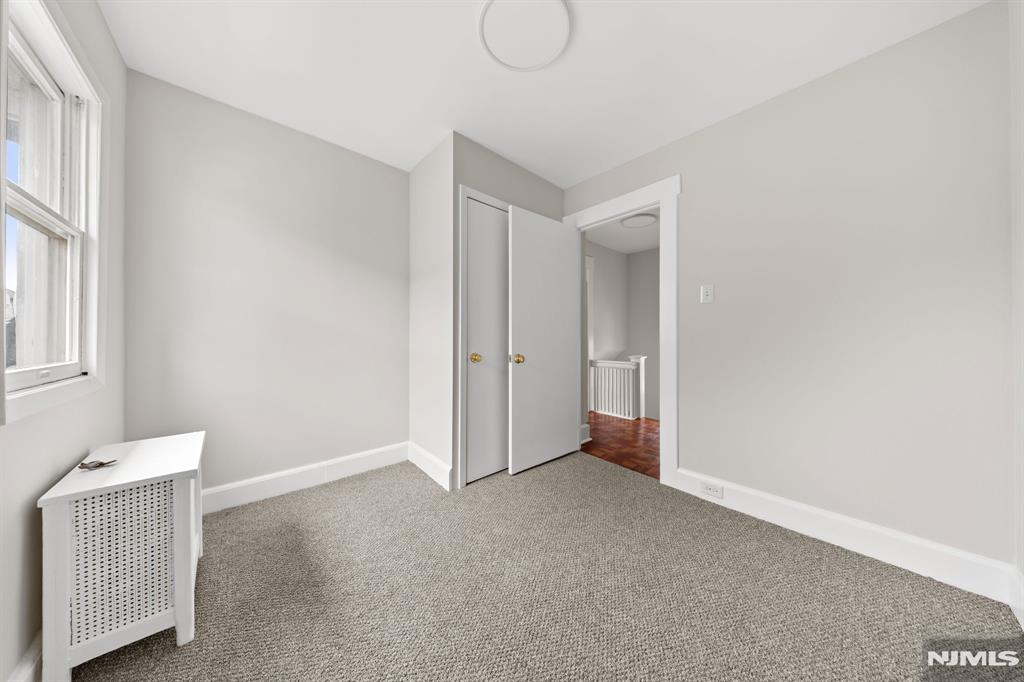 271 Travers Place Lyndhurst, NJ 07071 - Photo 38 of 50