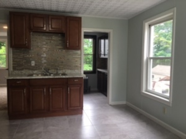 960 Main Street Holyoke, MA 01040 - Photo 6 of 13 Gallery Image 6