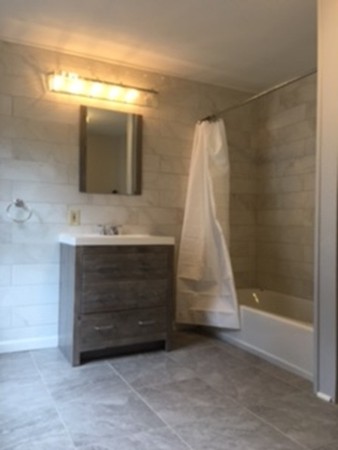 960 Main Street Holyoke, MA 01040 - Photo 10 of 13 Gallery Image 10