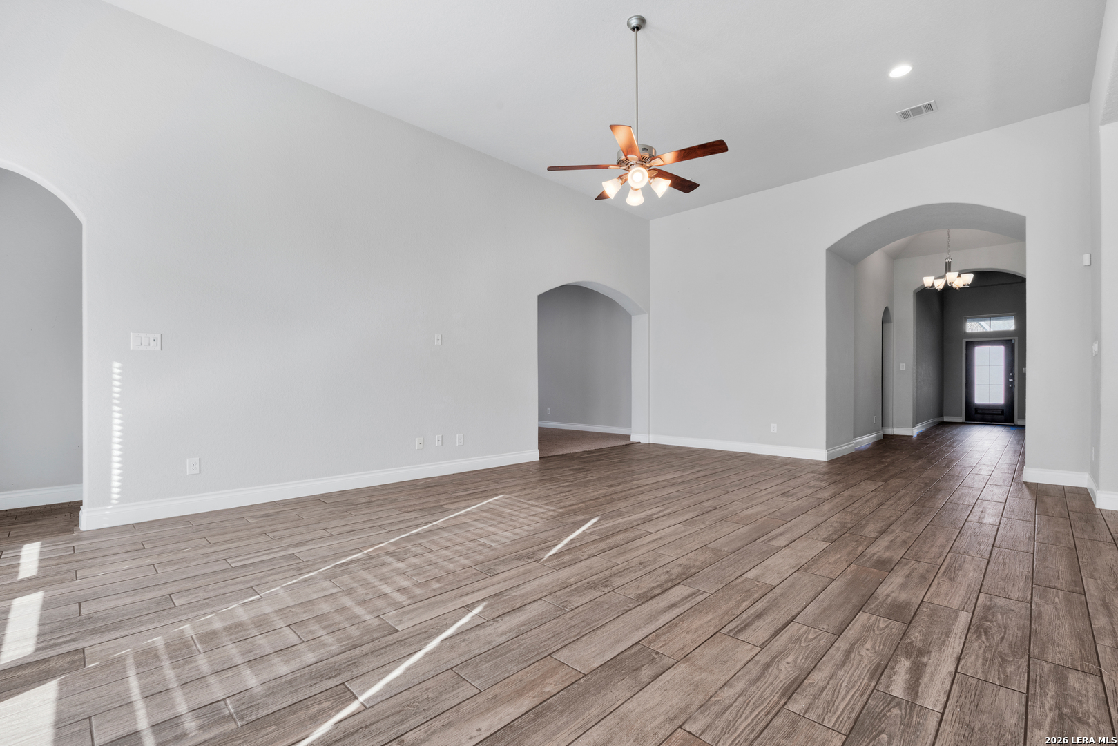 8823 Haystack Road San Antonio, TX 78254 - Photo 5 of 25
