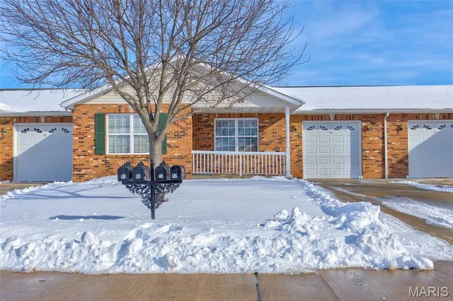 $214,900 | 53 Parkside Drive, Bethalto, IL 62010